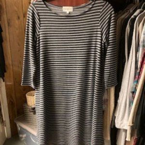 Thyme & Honey Cute Striped 3/4 Sleeve dress